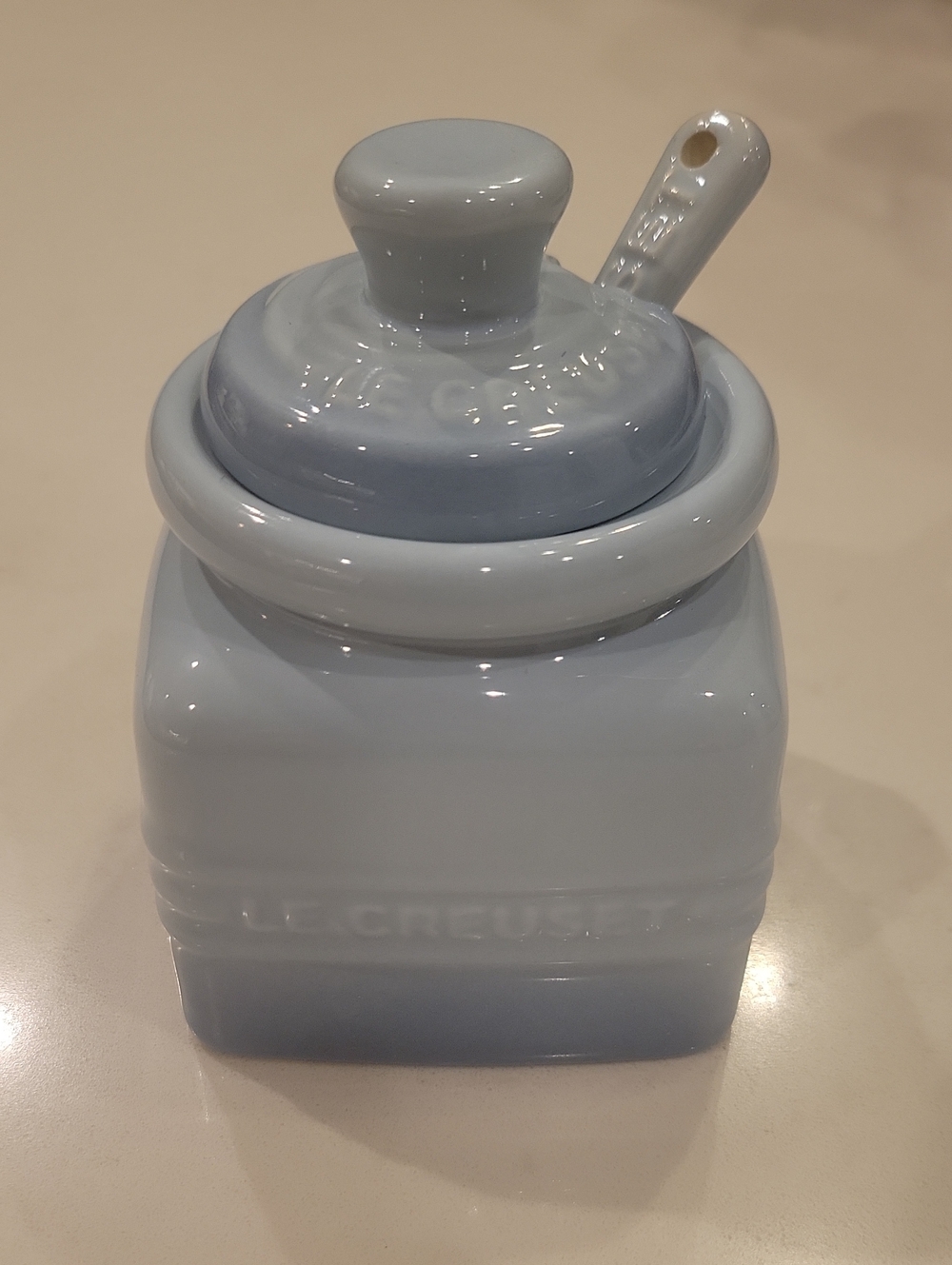 New Le Creuset Powder Blue Spice Jar With Mini Cafe Spoon